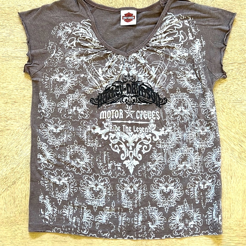 Harley-Davidson women’s shirt from Bahrain.